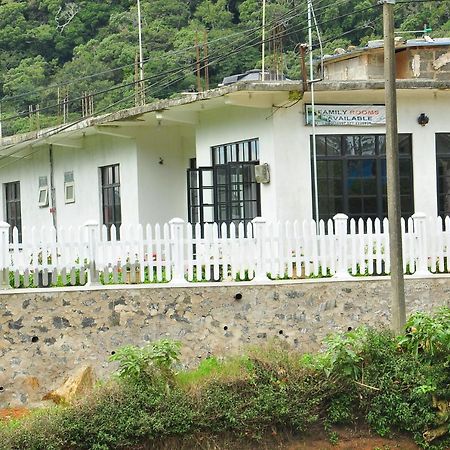 Hotel Akiko Rest à Nuwara Eliya Extérieur photo