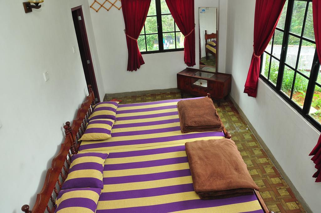 Hotel Akiko Rest à Nuwara Eliya Extérieur photo